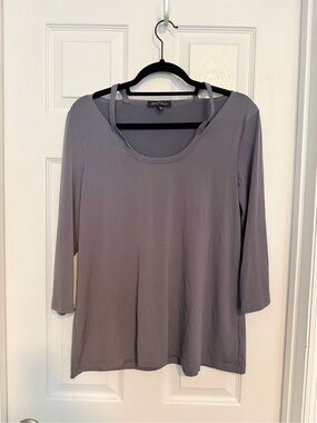 Slinky Brand Gray Scoop-Neck Long Sleeve Blouse